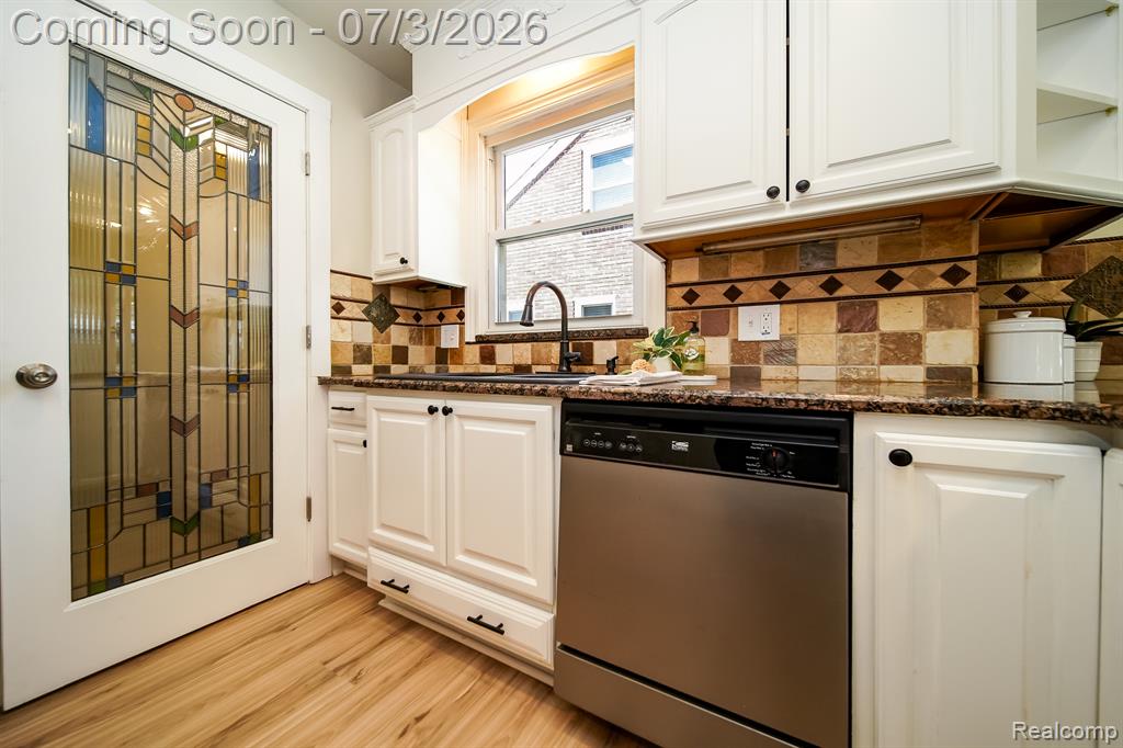 8076 Winona Avenue, Allen Park, MI 48101 — Photo 20