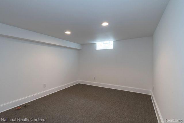 942 Donmar Court, Birmingham, MI 48009 — Photo 17