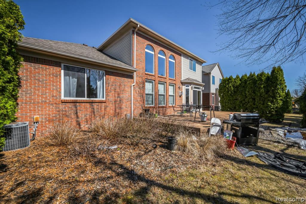 6768 HAYMARKET, Shelby Twp, MI 48317 — Photo 37