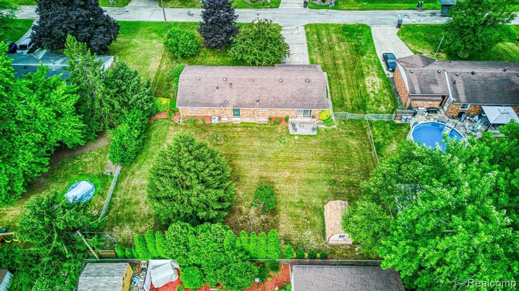 7592 VERNA Drive, Lambertville, MI 48144 — Photo 21