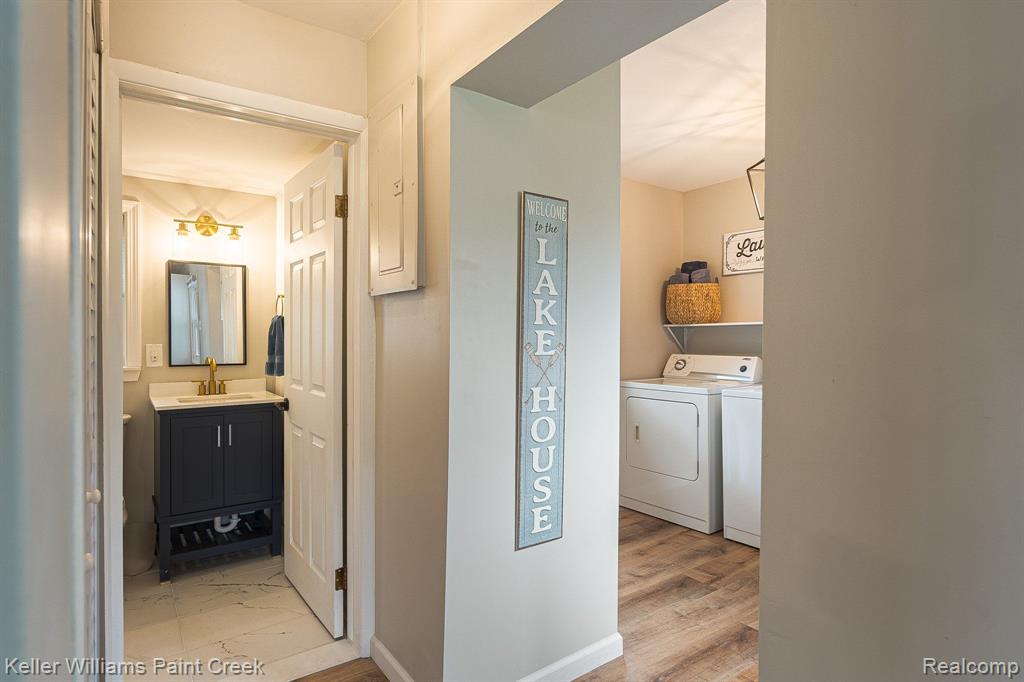 4297 HUNTERS Drive, Highland, MI — Photo 18