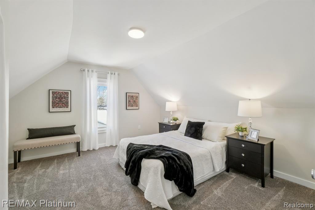 635 E Unadilla Street E, Pinckney, MI 48169 — Photo 16