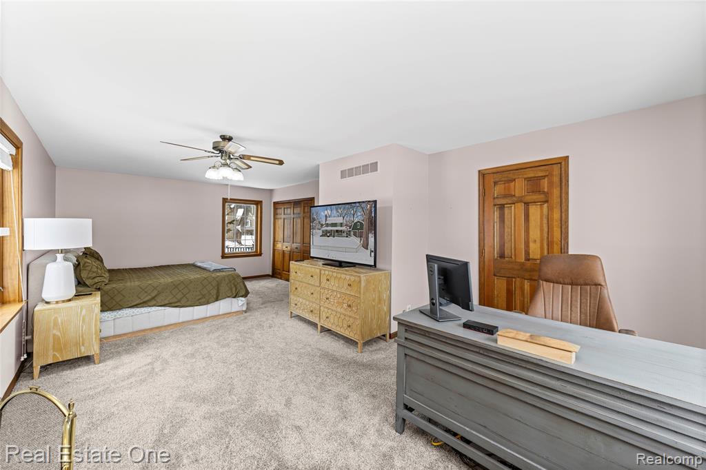 380 Depot Road, Clarkston, MI — Photo 45