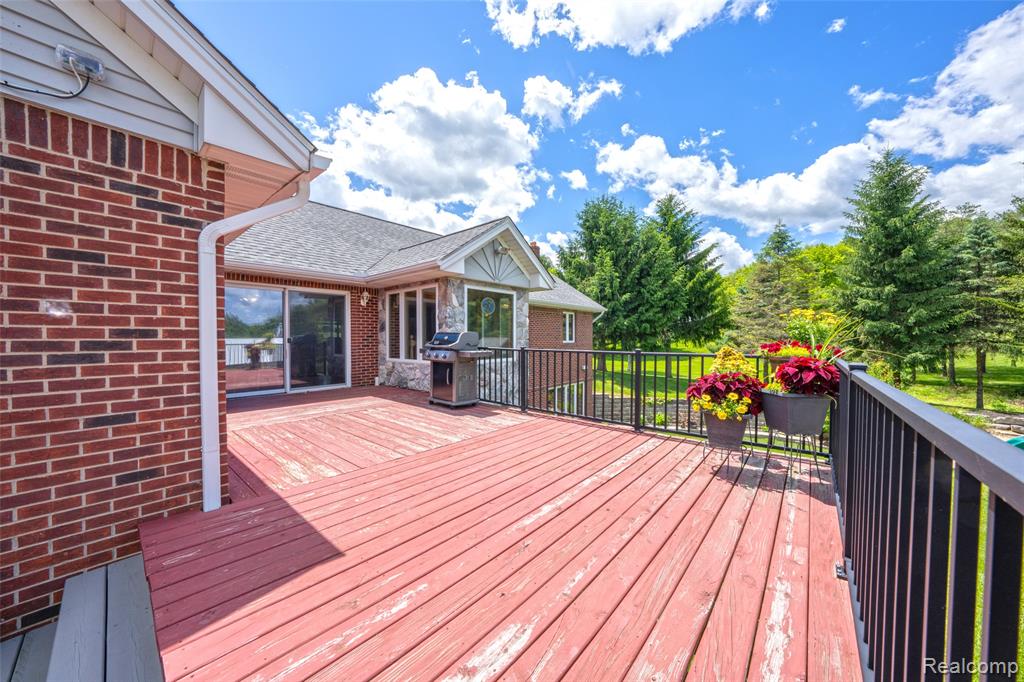 5233 Crawford Road, Dryden, MI 48428 — Photo 11
