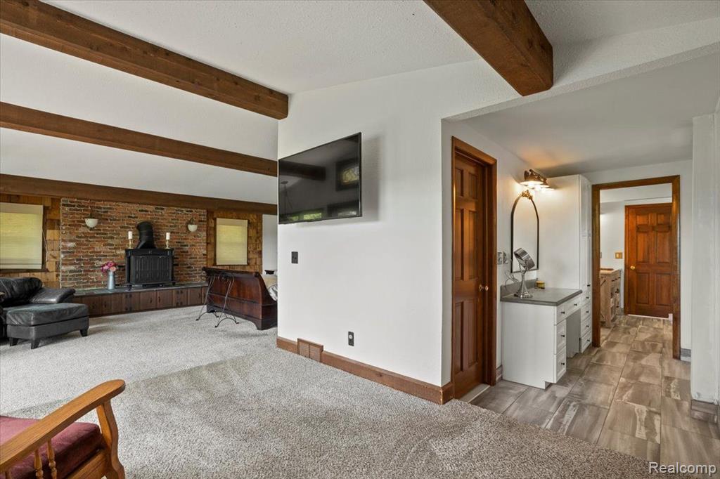 6885 DEERHILL Drive, Clarkston, MI — Photo 42