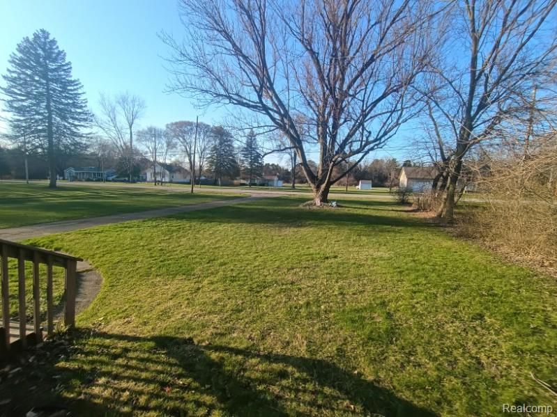3310 E Pierson Road, Flint, MI 48506 — Photo 6