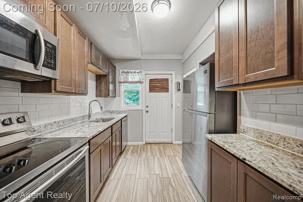 74 Washington Street, Mount Clemens, MI 48043 — Photo 11