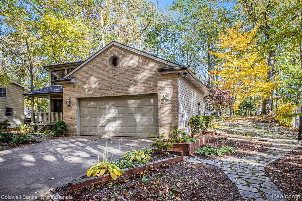 503 E Geneva Drive, Dewitt, MI 48820 — Photo 3