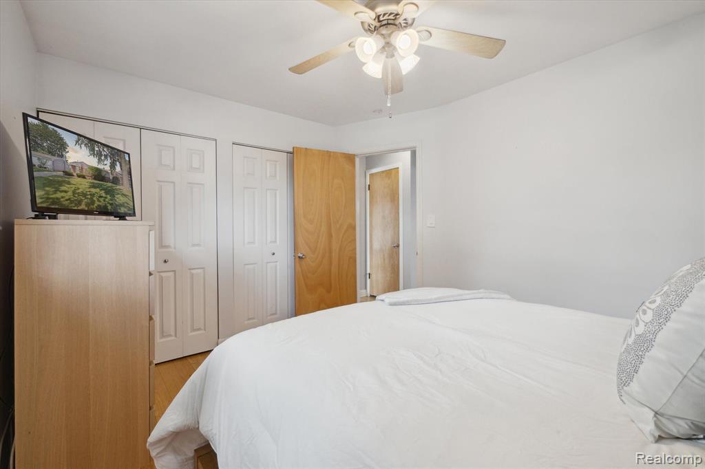 8211 TERRI Drive, Westland, MI — Photo 21