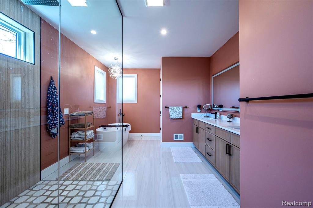 828 Cherokee Avenue, Royal Oak, MI 48067 — Photo 29