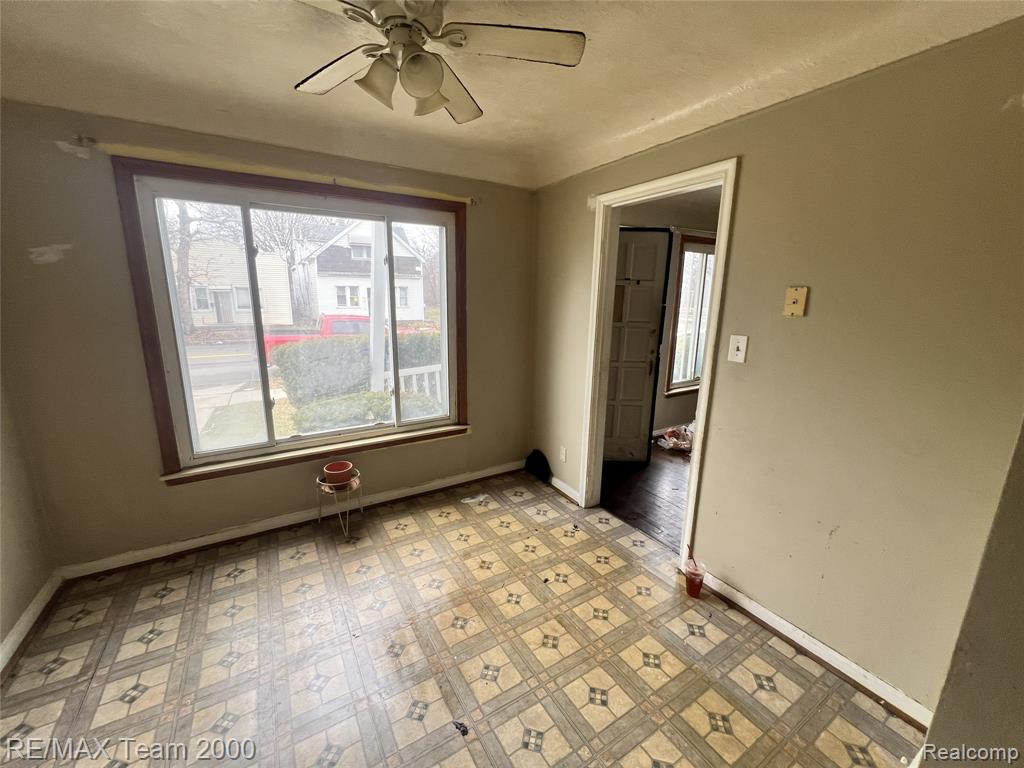 6760 Evergreen Avenue, Detroit, MI 48228 — Photo 6