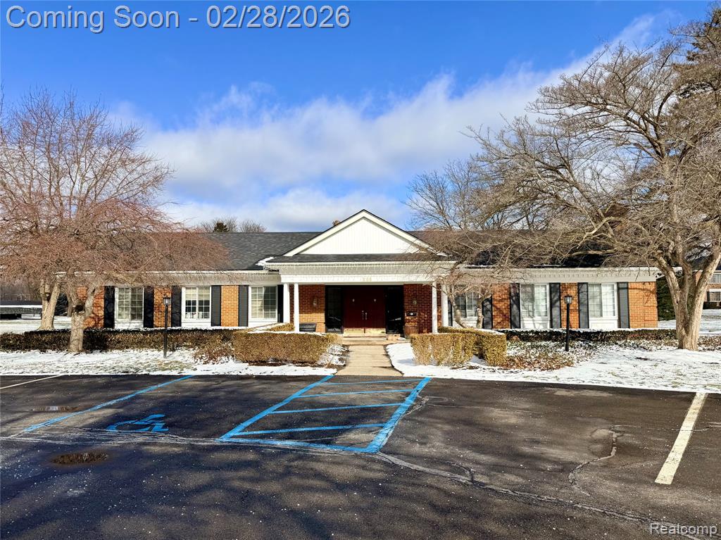 611 E Fox Hills Drive, 36, Bloomfield Hills, MI 48304 — Photo 29