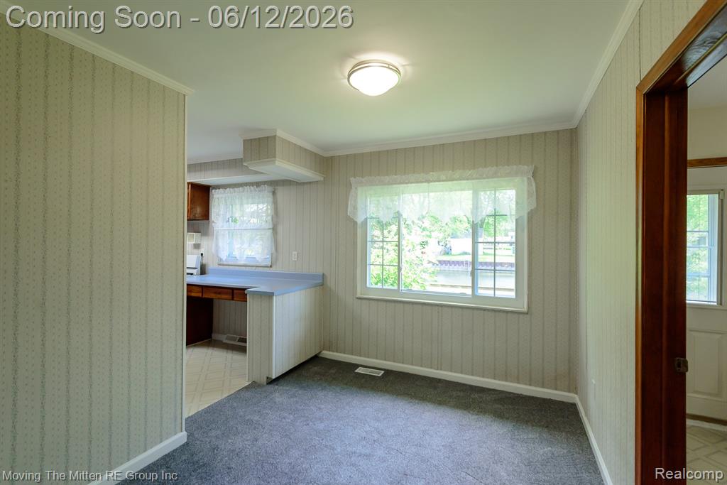 35382 Eldon Drive, Rockwood, MI — Photo 10