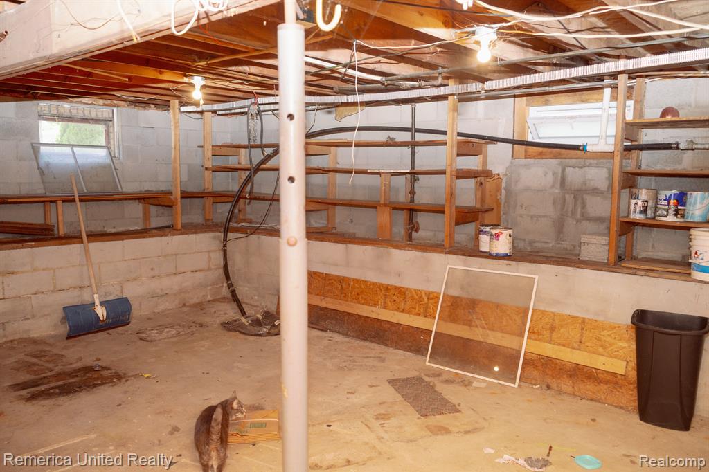 509 COLLINGWOOD Street, Houghton Lake, MI 48629 — Photo 15