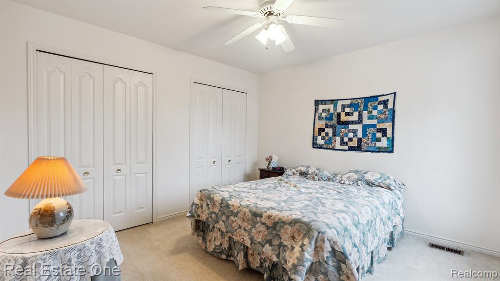 741 RED MAPLE Lane, Wixom, MI 48393 — Photo 12
