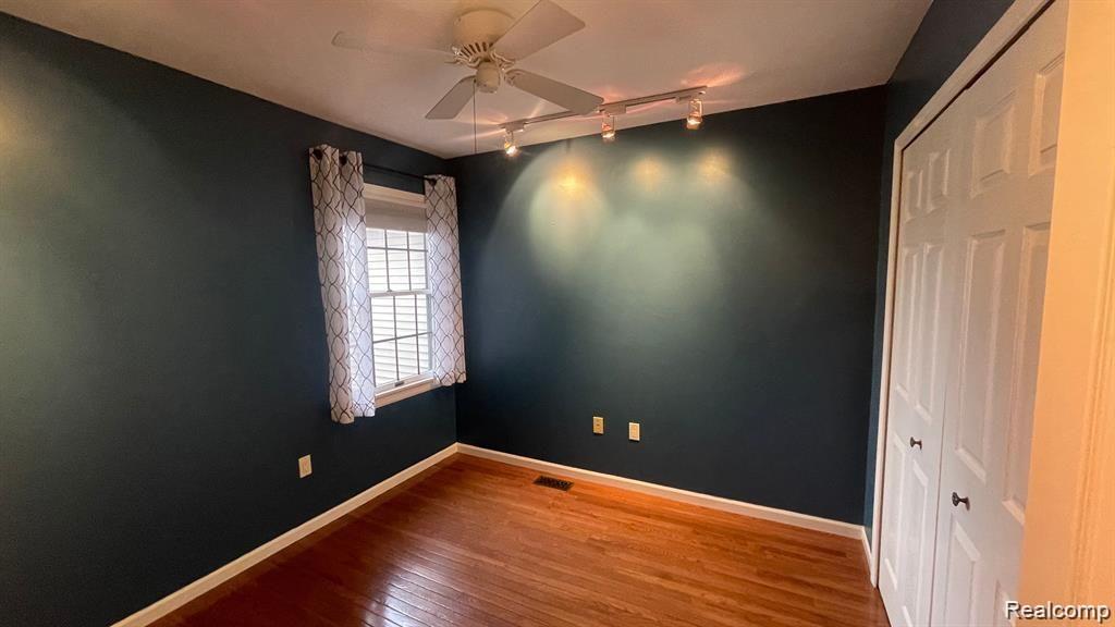 45061 HORSESHOE Circle, Canton, MI 48187 — Photo 15