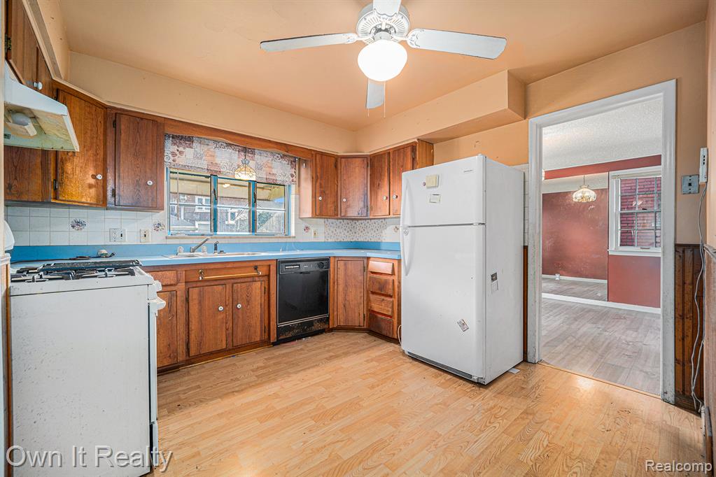 74 Chestnut Street, River Rouge, MI 48218 — Photo 11
