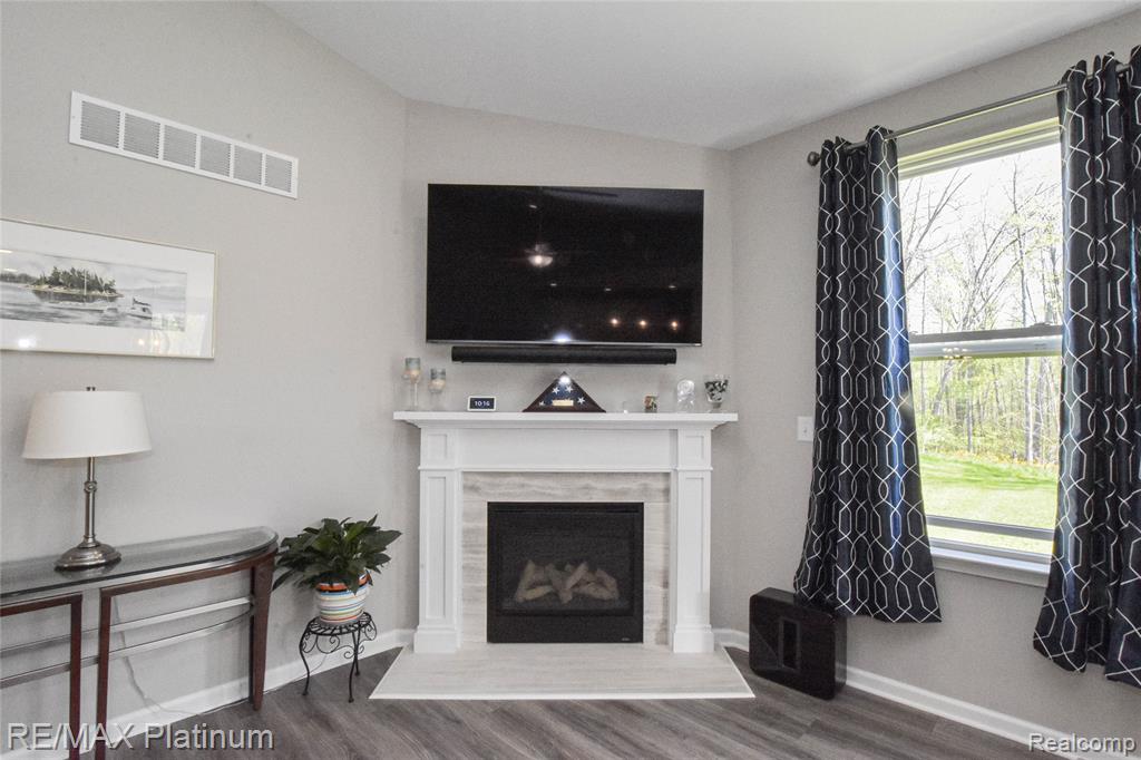 3003 Bogues View Drive, Howell, MI 48843 — Photo 12