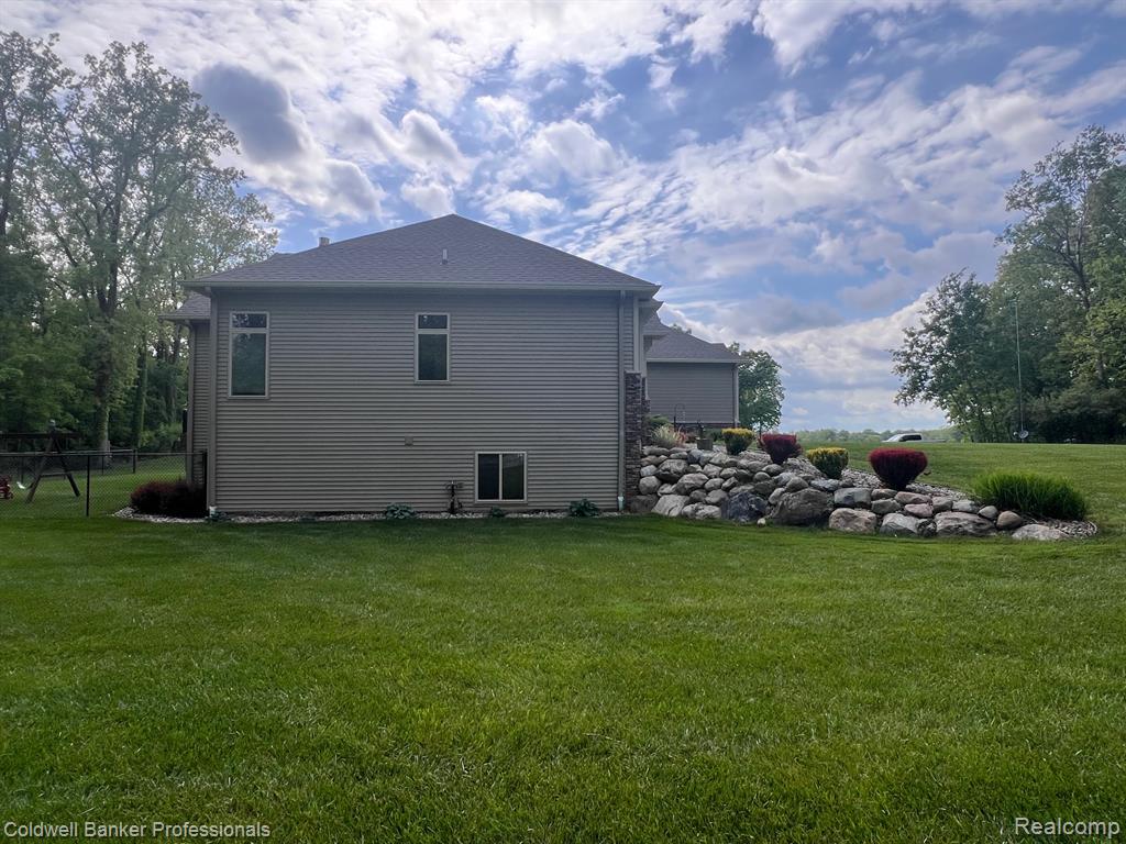 4264 W Benjamin Road, Perry, MI 48872 — Photo 40