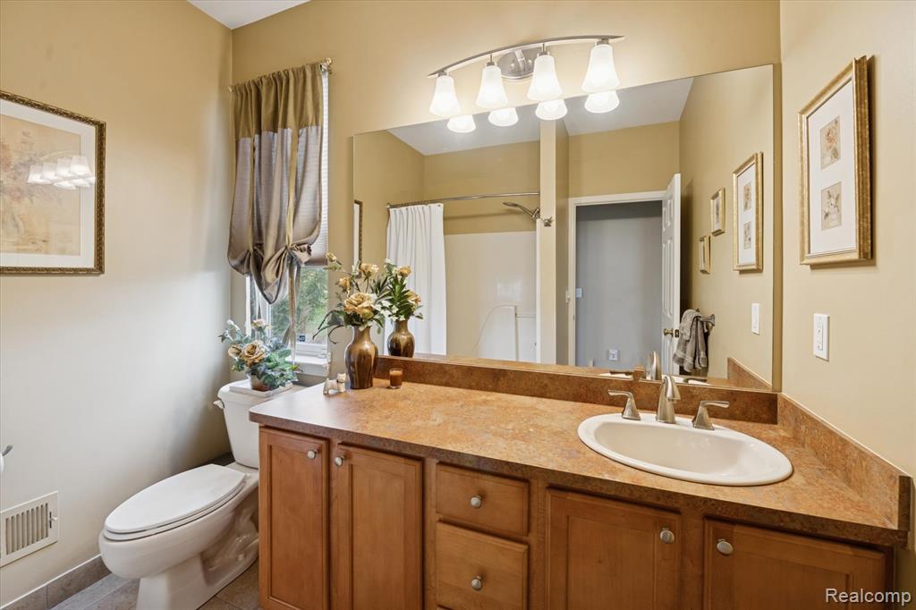7647 Tipperary Trail, Fenton, MI 48430 — Photo 27