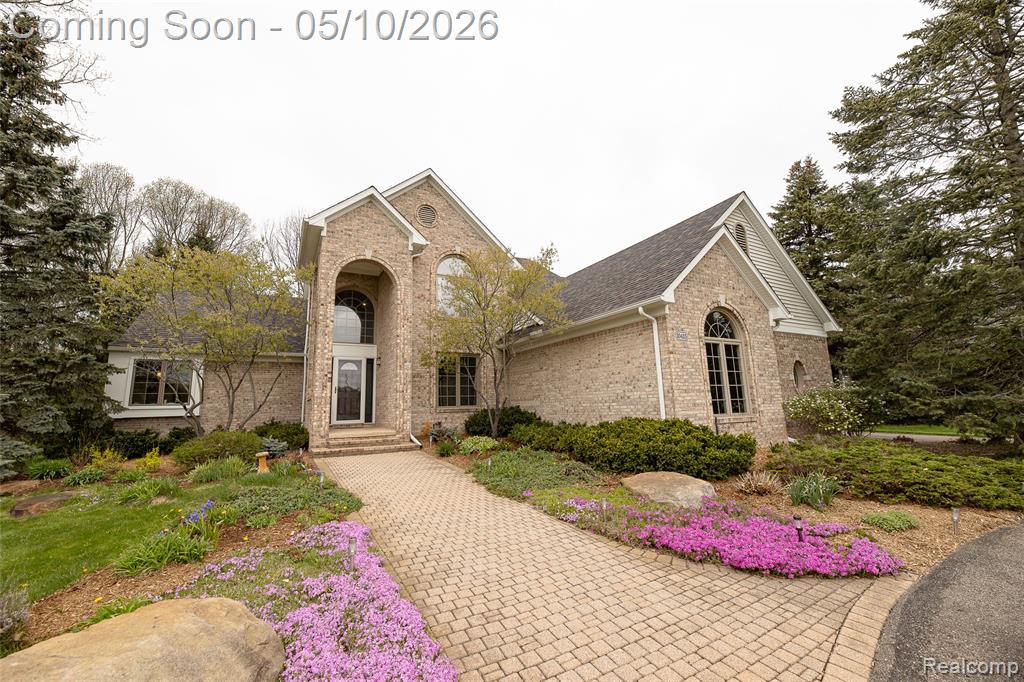30425 Ridge Court, New Hudson, MI 48165 — Photo 2