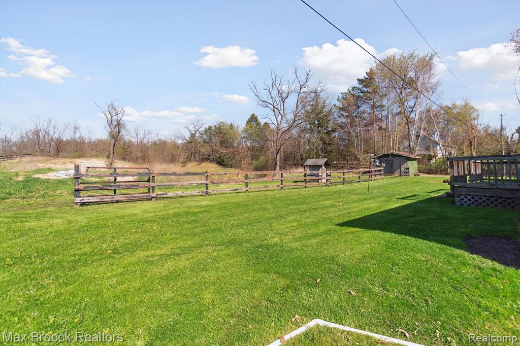 7665 PONTIAC LAKE Road, White Lake, MI — Photo 43