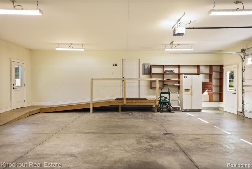 705 W Tuscola Street, Frankenmuth, MI 48734 — Photo 42