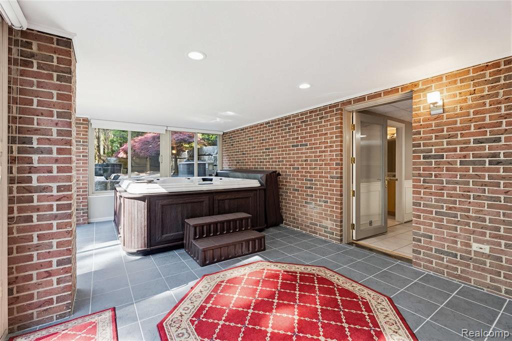 5173 Serena Drive, Troy, MI 48098 — Photo 72