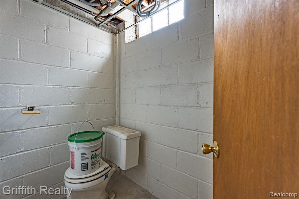 707 ELMWOOD Street, Dearborn, MI 48124 — Photo 26