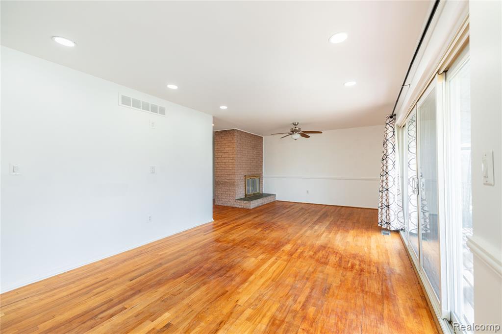21918 Knudsen Drive, Grosse Ile, MI 48138 — Photo 10