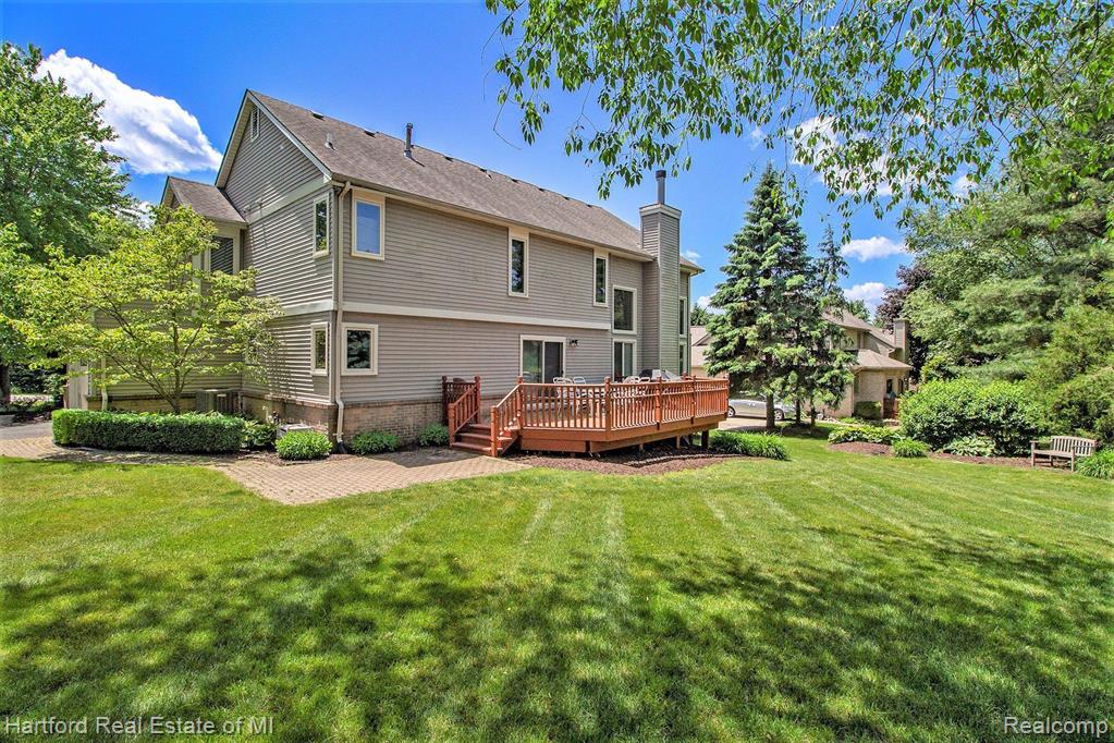 929 Winding Way, Milford, MI 48381 — Photo 37