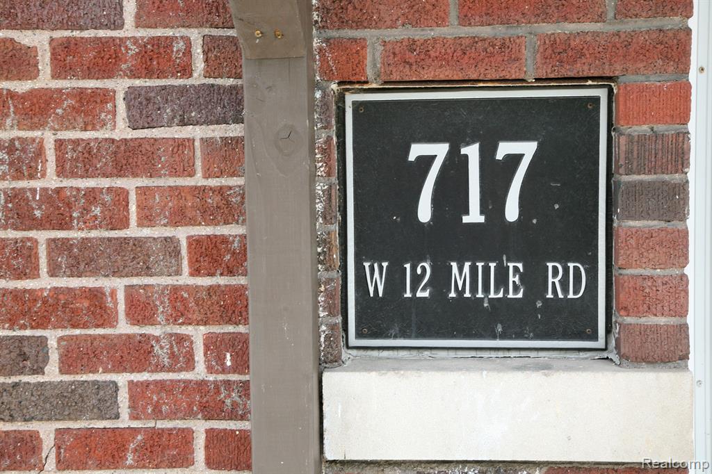 717 W 12 MILE Road, Royal Oak, MI 48073 — Photo 39