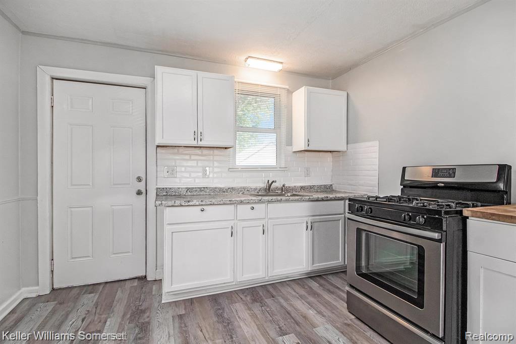 8457 Meadow Avenue, Warren, MI 48089 — Photo 7