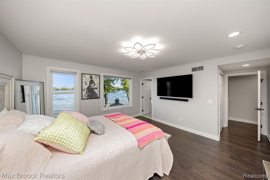 4659 LINWOOD Street, West Bloomfield, MI 48324 — Photo 55