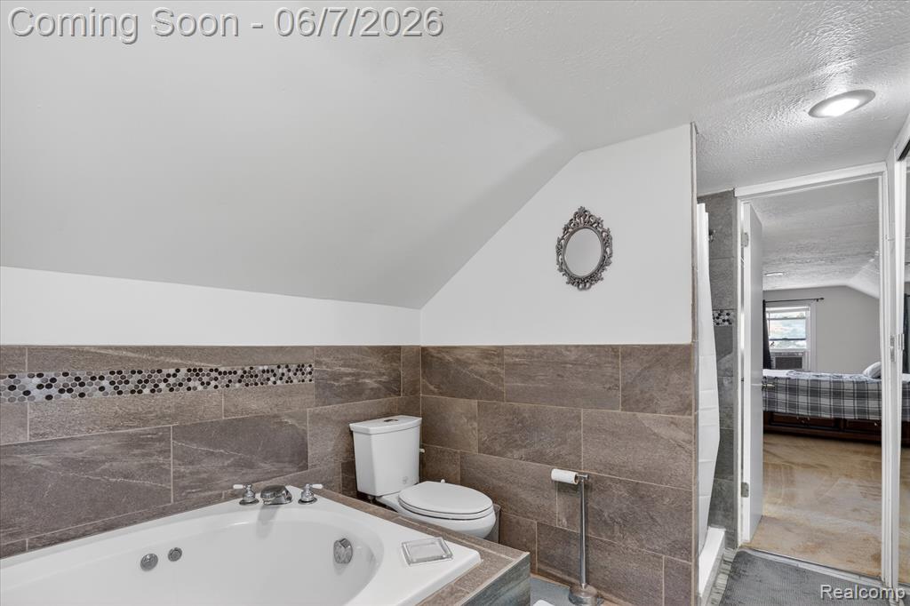 239 E Chestnut Street, Webberville, MI 48892 — Photo 26
