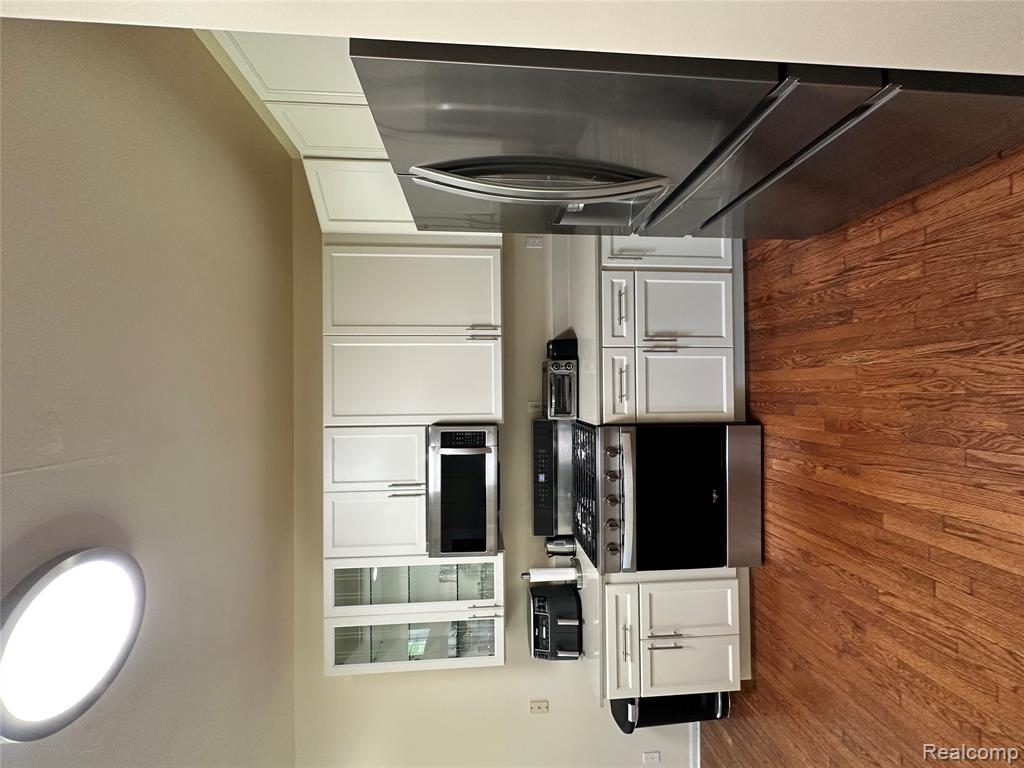 7383 Tottenham, Utica, MI 48317 — Photo 18