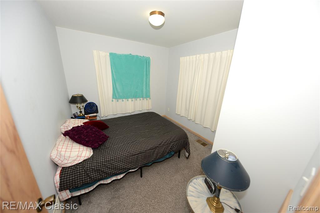 280 Hutton Street - Photo 4