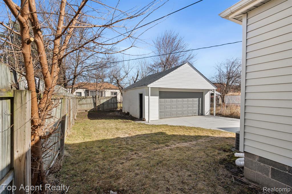 8293 FORD Avenue, Warren, MI 48089 — Photo 21