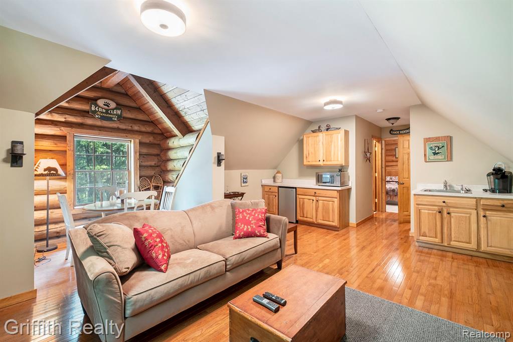 11245 Guyn Drive, Brighton, MI 48114 — Photo 28