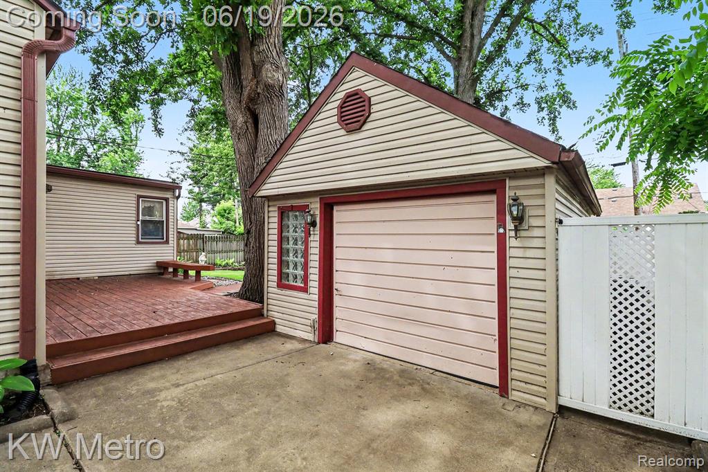 2815 Ellwood Avenue, Berkley, MI 48072 — Photo 37