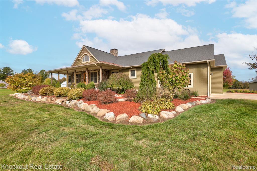 9351 Lange Road, Birch Run, MI 48415 — Photo 7