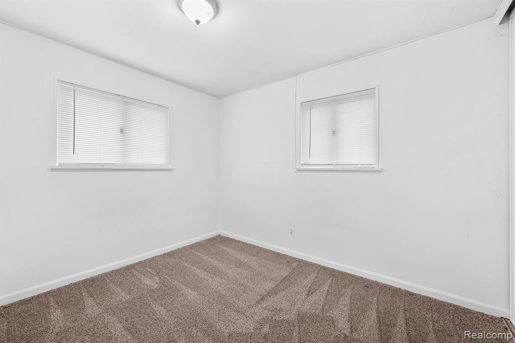 1009 BUICK Avenue, Ypsilanti, MI 48198 — Photo 14