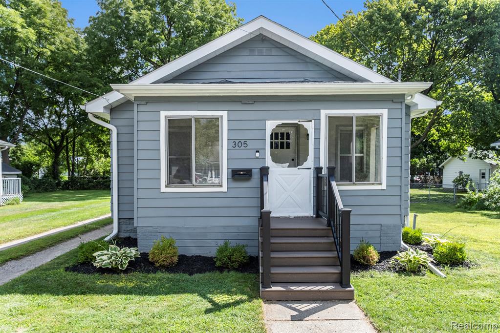 305 Center Street, Holly, MI 48442 — Photo 3