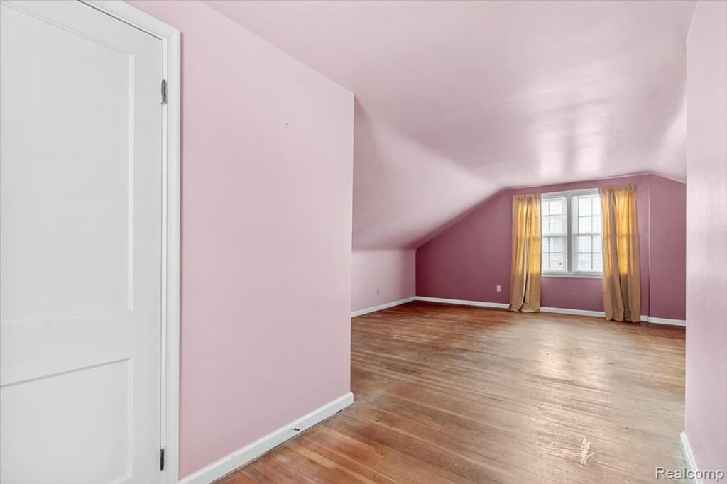 909 N Highland Street, Dearborn, MI 48128 — Photo 13