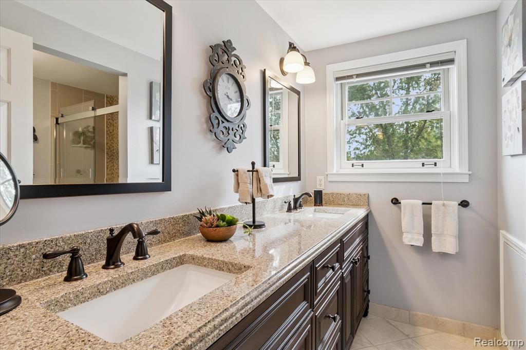 44223 Crofton Court, Canton, MI 48187 — Photo 24