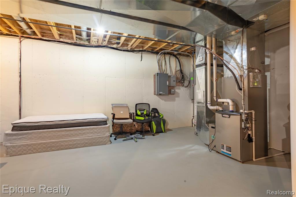 3656 River Road, East China, MI — Photo 32