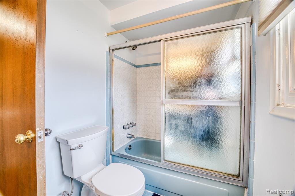 41862 Baintree Circle, Northville, MI 48168 — Photo 33