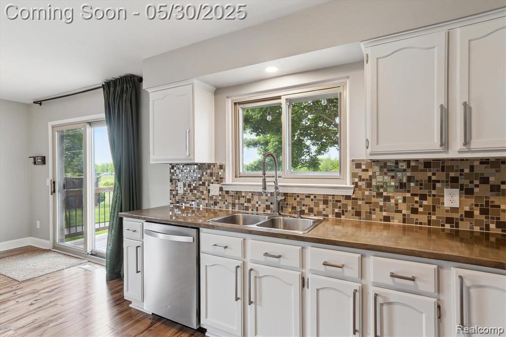 45127 Fair Oaks Drive, Canton, MI 48187 — Photo 15