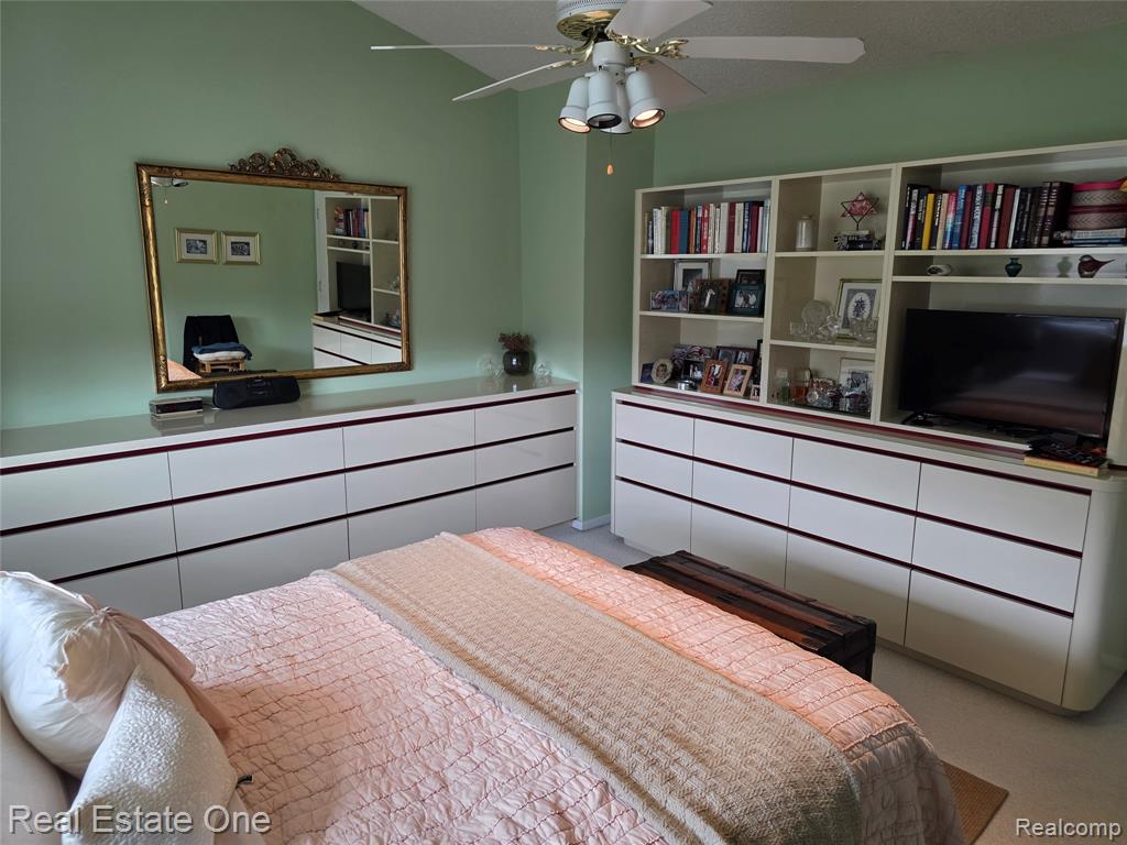 4201 Breckenridge Drive, 74, West Bloomfield, MI — Photo 18