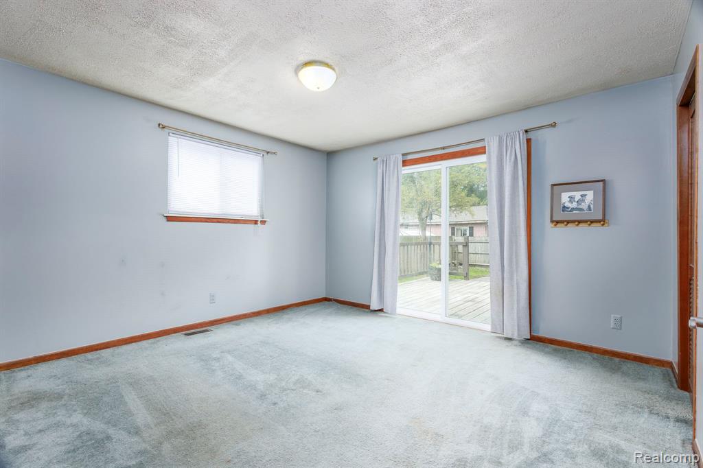 37281 Clio Street, Harrison Township, MI — Photo 20